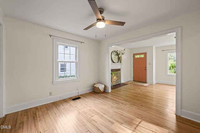 323 Monmouth Avenue, Durham, NC 27701