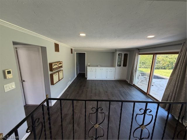 1905 Camberly Drive, Cleveland, OH 44124