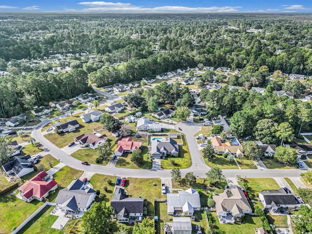 886 Castlewood Dr., Conway, SC 29526