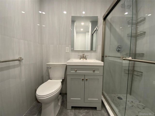 27010 Grand Central Parkway 19O, Floral Park, NY 11005