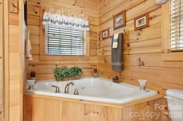 78 Longview Ridge, Lake Toxaway, NC 28747
