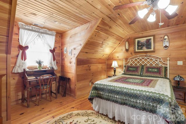 78 Longview Ridge, Lake Toxaway, NC 28747