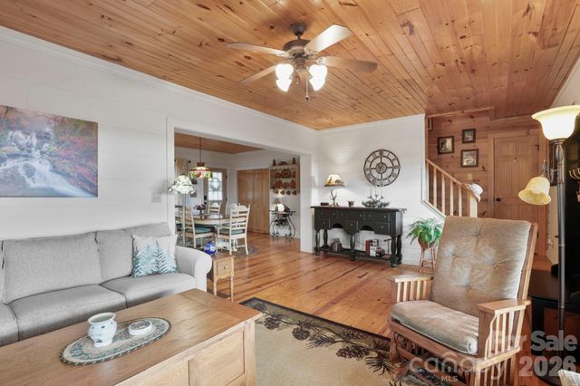 78 Longview Ridge, Lake Toxaway, NC 28747