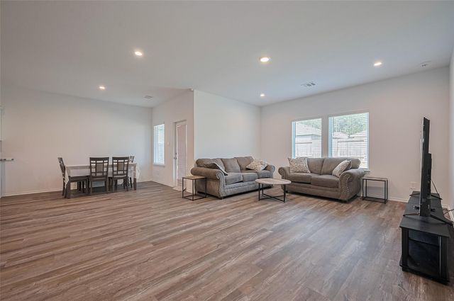 40434 Basalt Elm Road, Magnolia, TX 77354