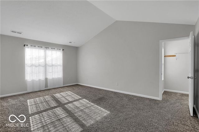 4024 Eldor Flower Drive, Zionsville, IN 46077