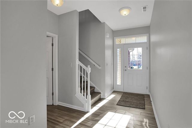 4024 Eldor Flower Drive, Zionsville, IN 46077