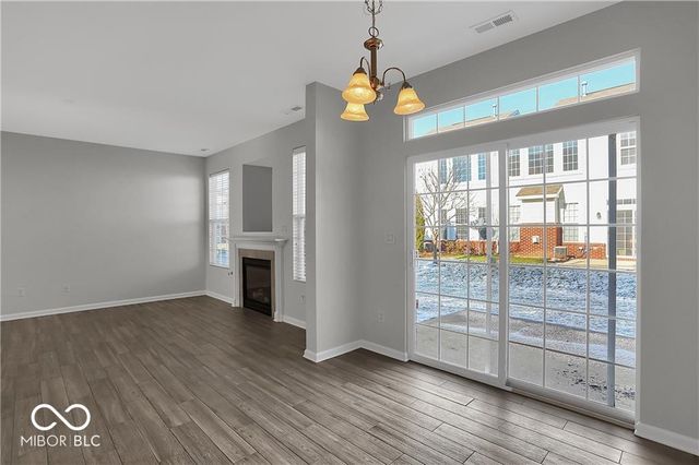 4024 Eldor Flower Drive, Zionsville, IN 46077