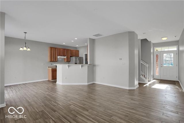 4024 Eldor Flower Drive, Zionsville, IN 46077