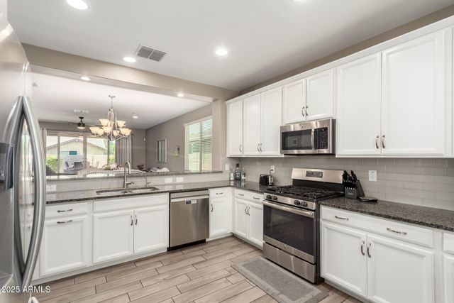 20762 E CANARY Way E, Queen Creek, AZ 85142