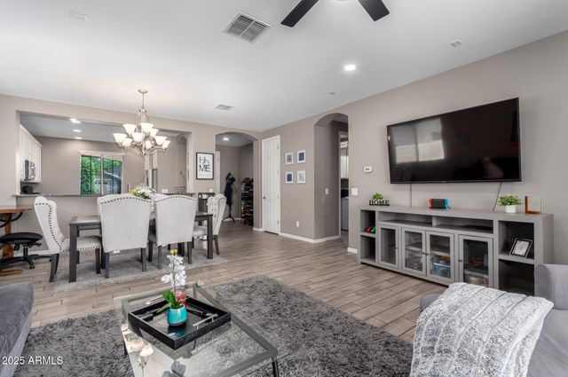 20762 E CANARY Way E, Queen Creek, AZ 85142