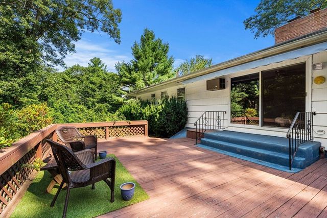 437 Salem St, North Andover, MA 01845
