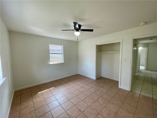 814 Gwen Street, Springdale, AR 72762