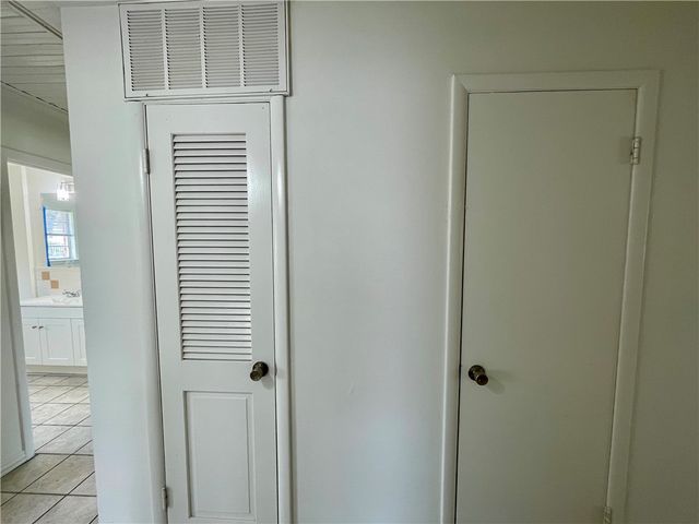 814 Gwen Street, Springdale, AR 72762