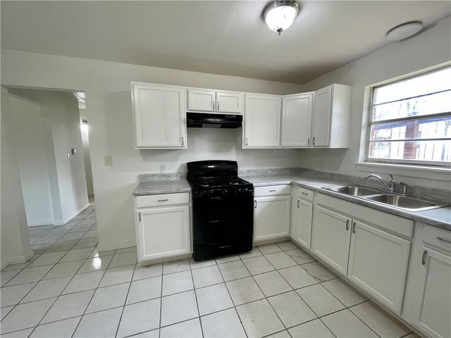 814 Gwen Street, Springdale, AR 72762