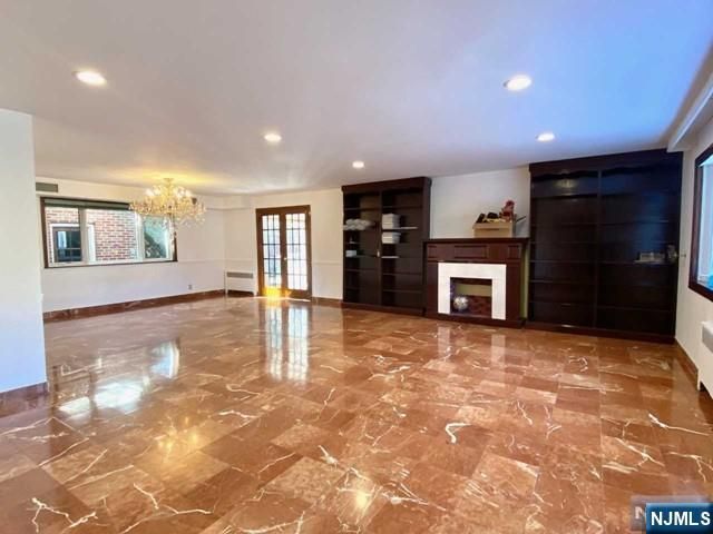 330 Westview Avenue, Fort Lee, NJ 07024