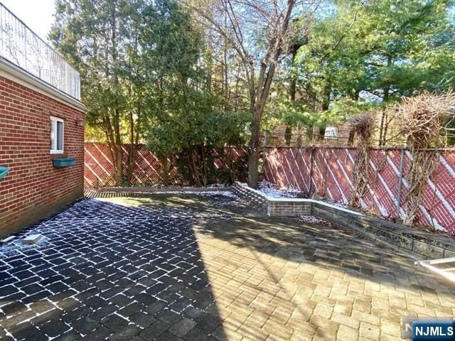 330 Westview Avenue, Fort Lee, NJ 07024