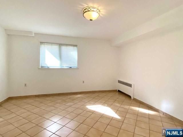 330 Westview Avenue, Fort Lee, NJ 07024