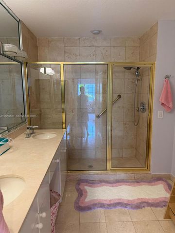 19973 NE 37th Ave, Aventura, FL 33180