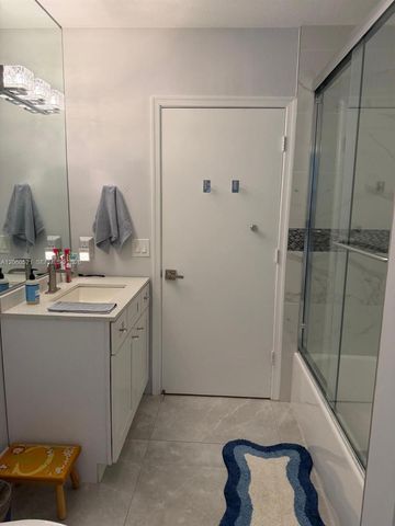 19973 NE 37th Ave, Aventura, FL 33180