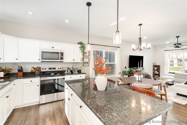 5004 Hidden Springs Drive, Charlestown, IN 47111