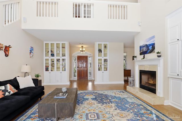 4279 Conradina Dr, Gulf Breeze, FL 32563