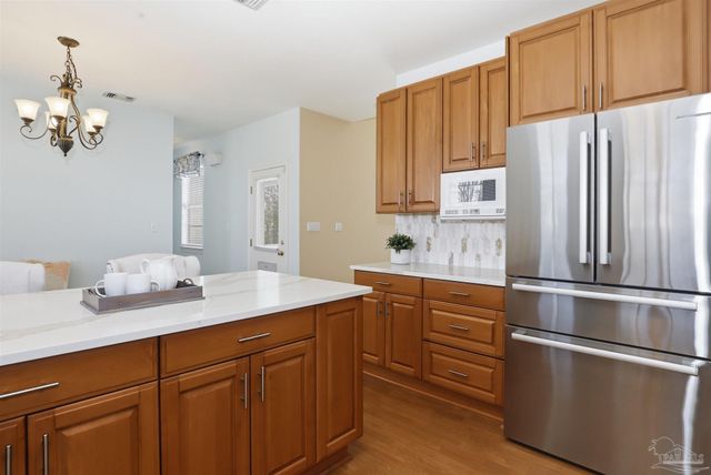 4279 Conradina Dr, Gulf Breeze, FL 32563