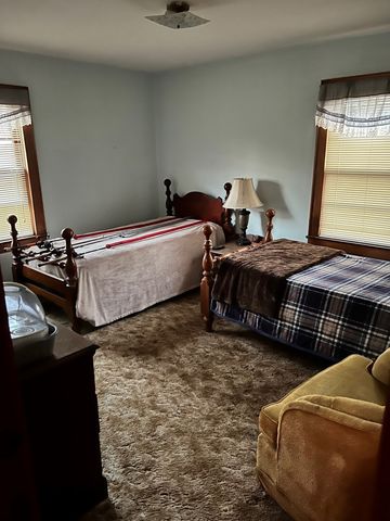 775 Railroad Rd, Wartrace, TN 37183