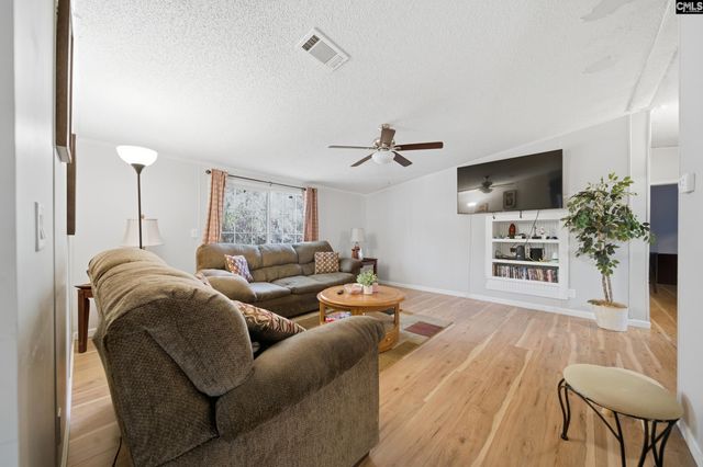 1109 Chappell Creek Road, Hopkins, SC 29061