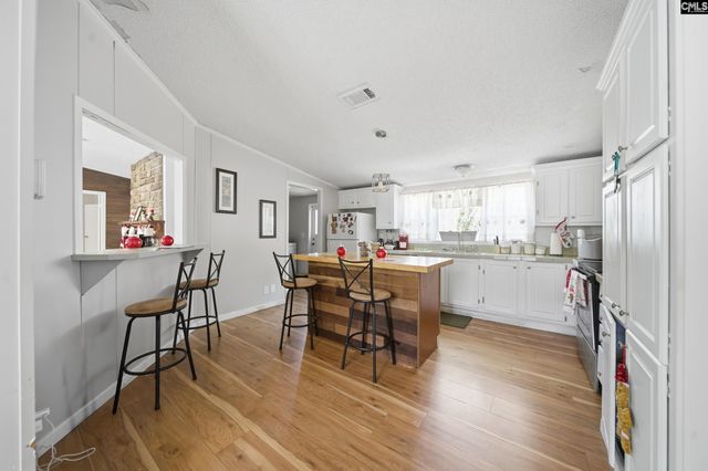 1109 Chappell Creek Road, Hopkins, SC 29061