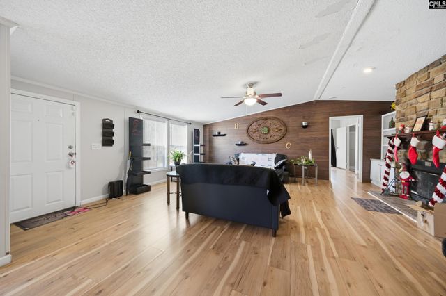 1109 Chappell Creek Road, Hopkins, SC 29061