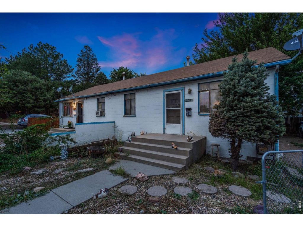 507 5th St, Greeley, CO 80631