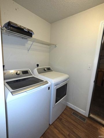 941 Sylvester Street, Plymouth, IN 46563