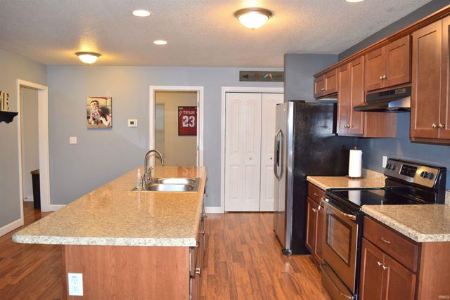 941 Sylvester Street, Plymouth, IN 46563