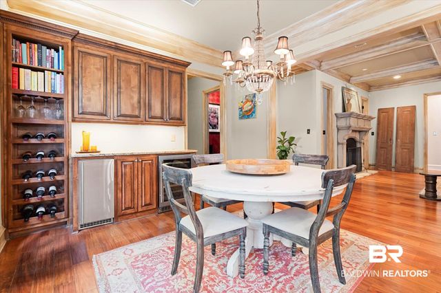 808 Country Club Court, Mobile, AL 36609