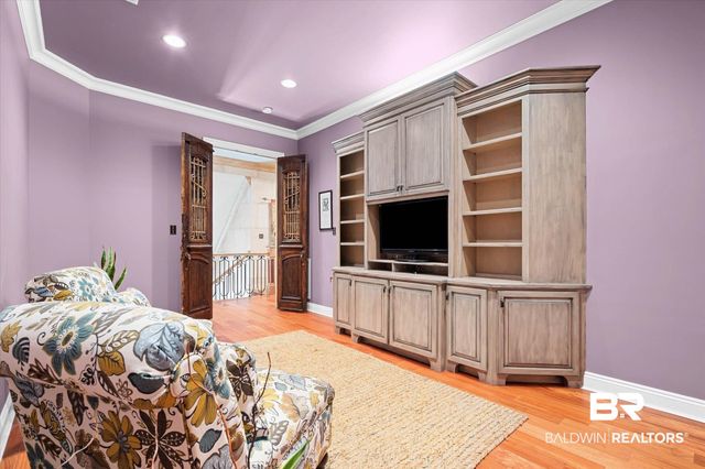 808 Country Club Court, Mobile, AL 36609
