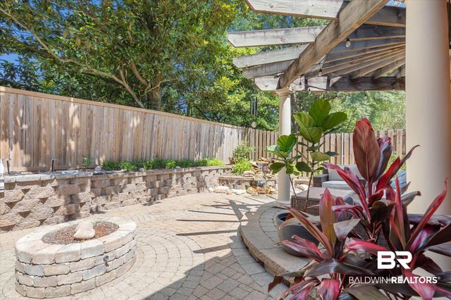 808 Country Club Court, Mobile, AL 36609