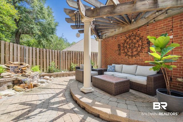 808 Country Club Court, Mobile, AL 36609