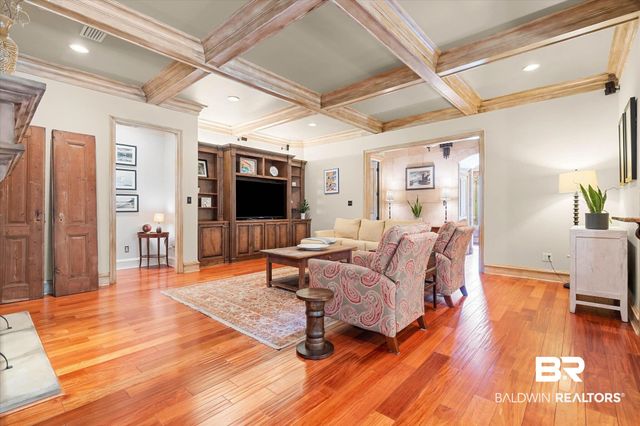 808 Country Club Court, Mobile, AL 36609