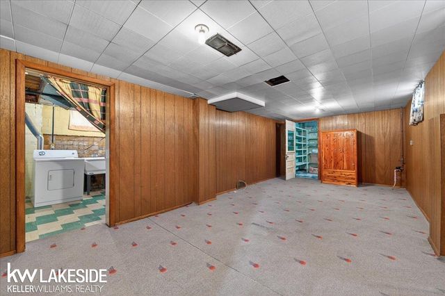 27377 Pinehurst Drive, Roseville, MI 48066