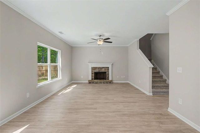 176 Elivia Way, Dallas, GA 30132