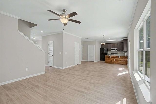 176 Elivia Way, Dallas, GA 30132
