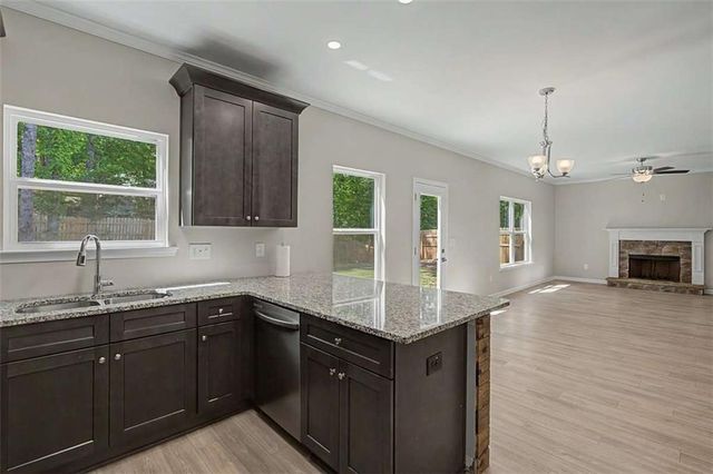 176 Elivia Way, Dallas, GA 30132