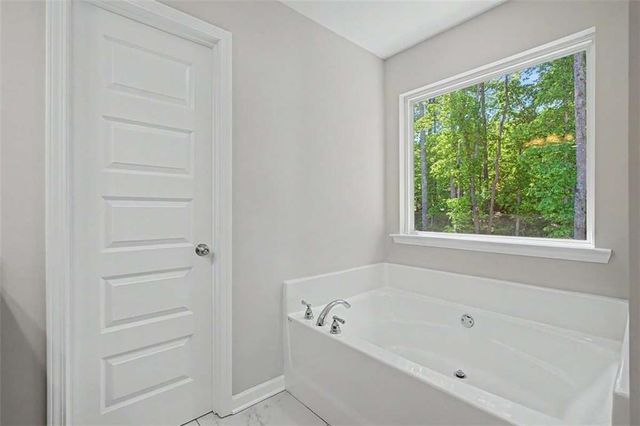 176 Elivia Way, Dallas, GA 30132