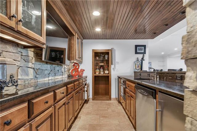 14621 DEARBORN Street, Overland Park, KS 66223