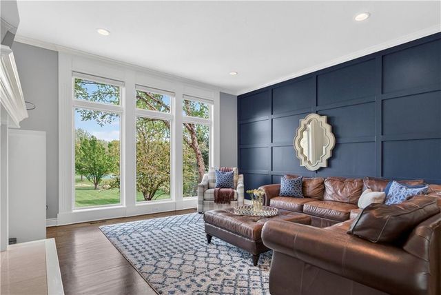14621 DEARBORN Street, Overland Park, KS 66223