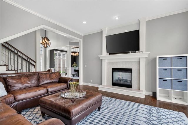 14621 DEARBORN Street, Overland Park, KS 66223