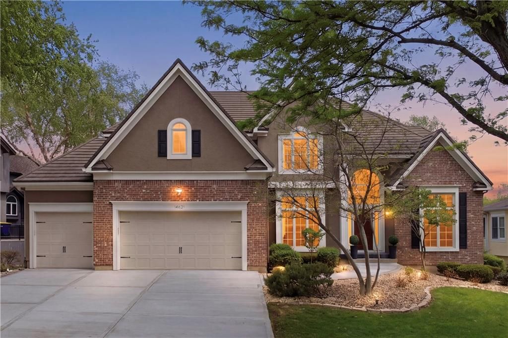 14621 DEARBORN Street, Overland Park, KS 66223