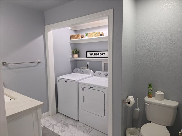 1001 11th Street, Bentonville, AR 72712