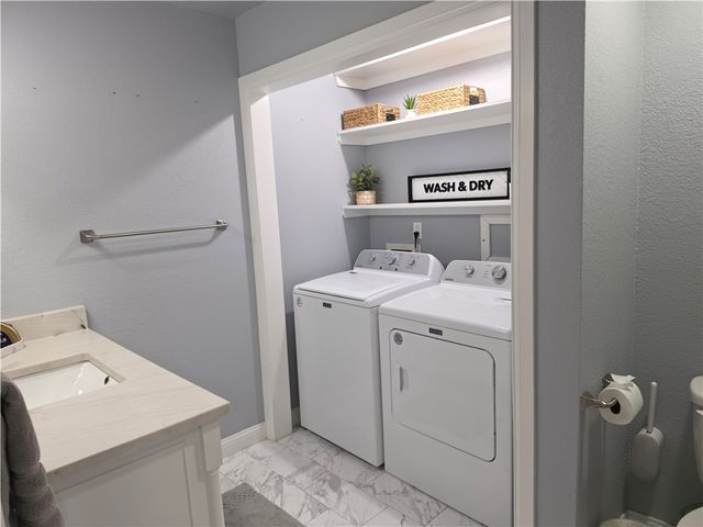 1001 11th Street, Bentonville, AR 72712