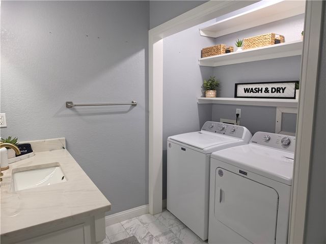 1001 11th Street, Bentonville, AR 72712